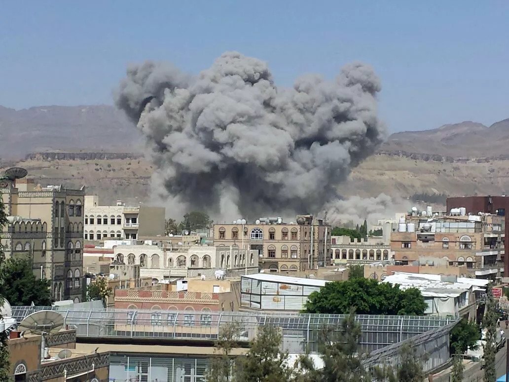 قصف العاصمة اليمنية صنعاء (سبوتنيك)