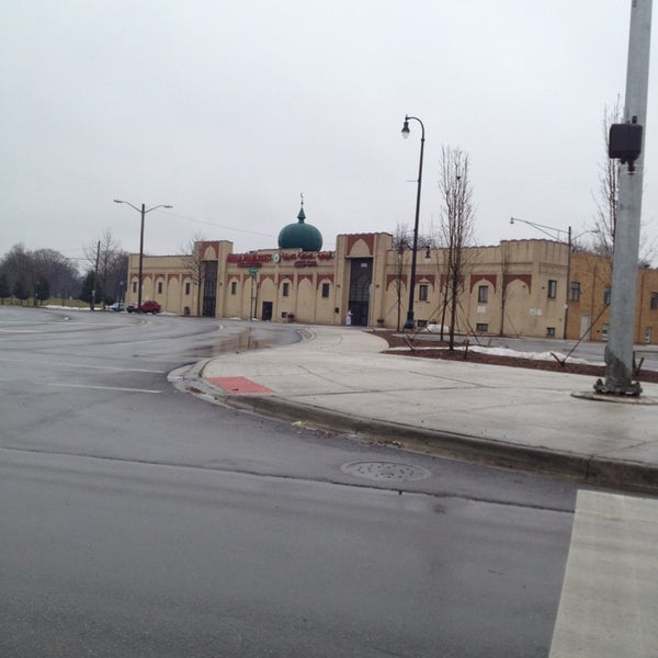 مسجد في إمريكا (موقع الجمعية الاسلامية الأمريكية)