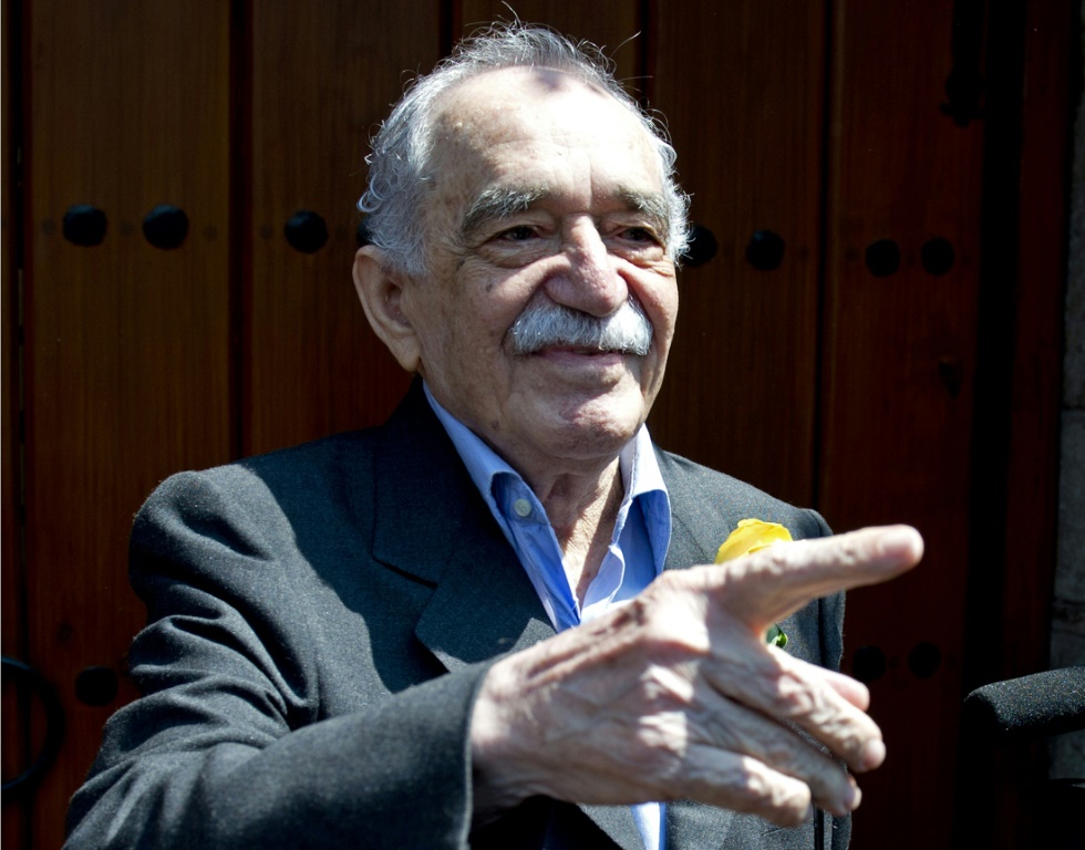 كان غارسيا ماركيز عضوًا بارزًا في "طفرة أمريكا اللاتينية" للمؤلفين في الستينيات والسبعينيات من القرن الماضي والتي ضمت الحائزين على جائزة نوبل أوكتافيو باز من المكسيك وماريو فارغاس يوسا من بيرو (ا ف ب)