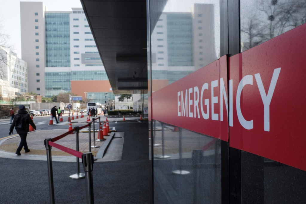 تسبب إضراب الأطباء المستمر في حدوث فوضى في مستشفيات كوريا الجنوبية (ا ف ب)