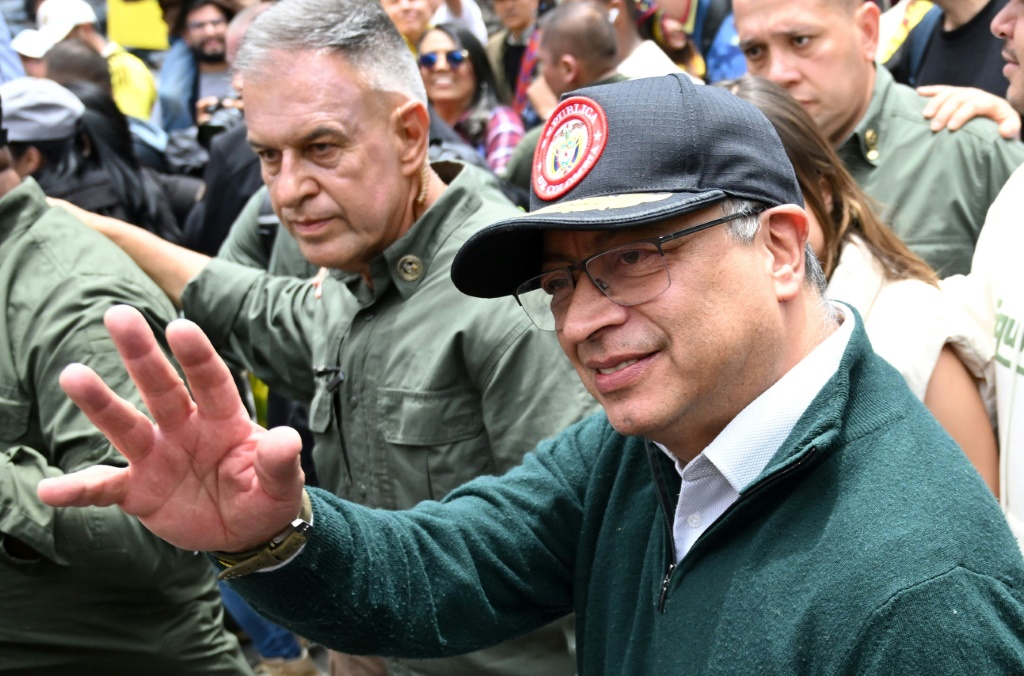 الرئيس الكولومبي غوستافو بيترو في الأول من أيار/مايو 2024 في بوغوتا (ا ف ب)