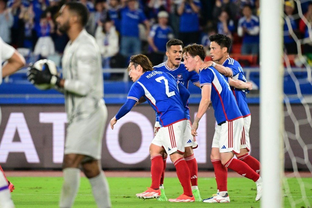 حقق يوكوهاما فوزاً متأخراً على العين الإماراتي في ذهاب نهائي دوري أبطال آسيا (ا ف ب)