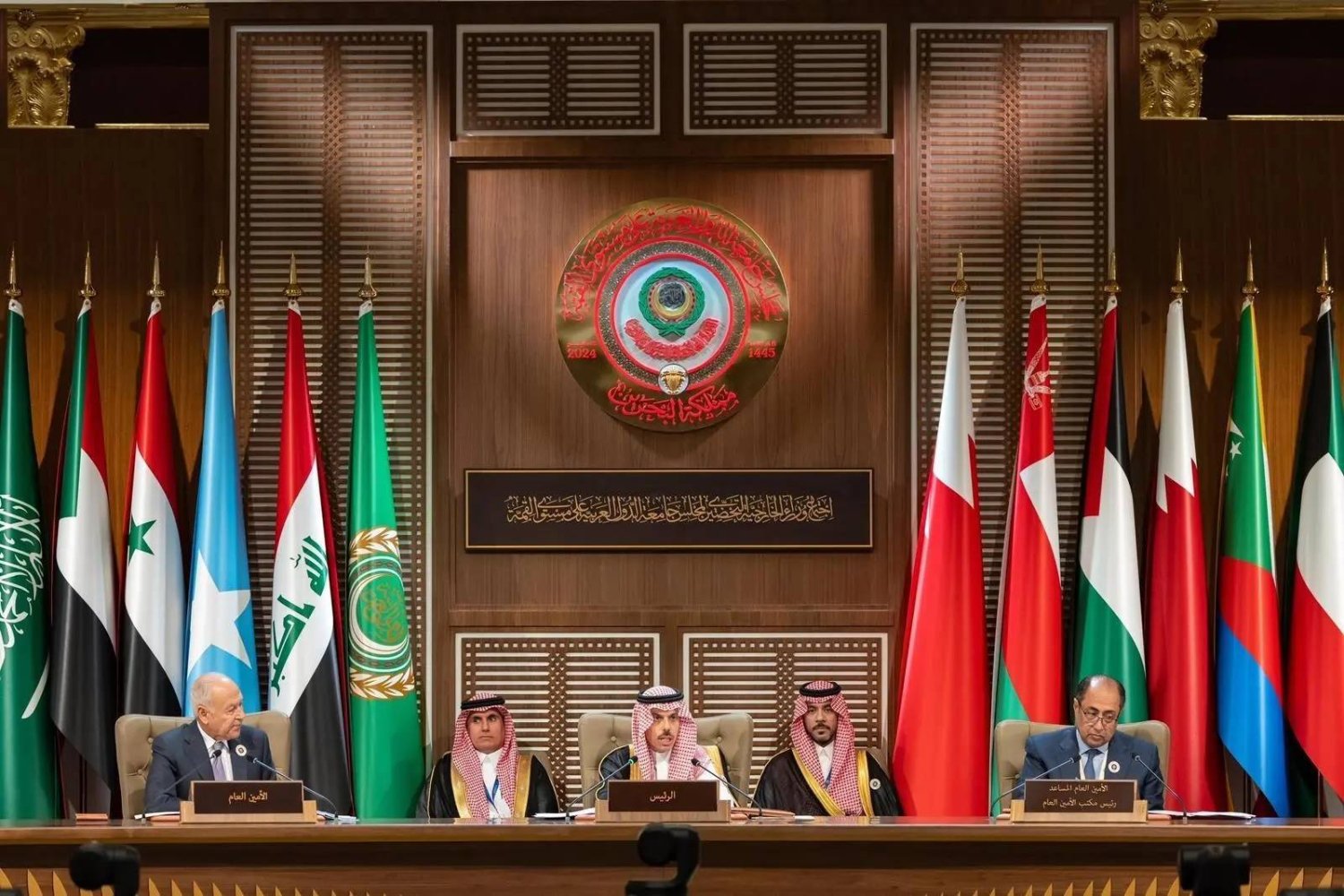 وزير الخارجية السعودي الأمير فيصل بن فرحان في اجتماع وزراء الخارجية التحضيري للقمة العربية في البحرين (واس)