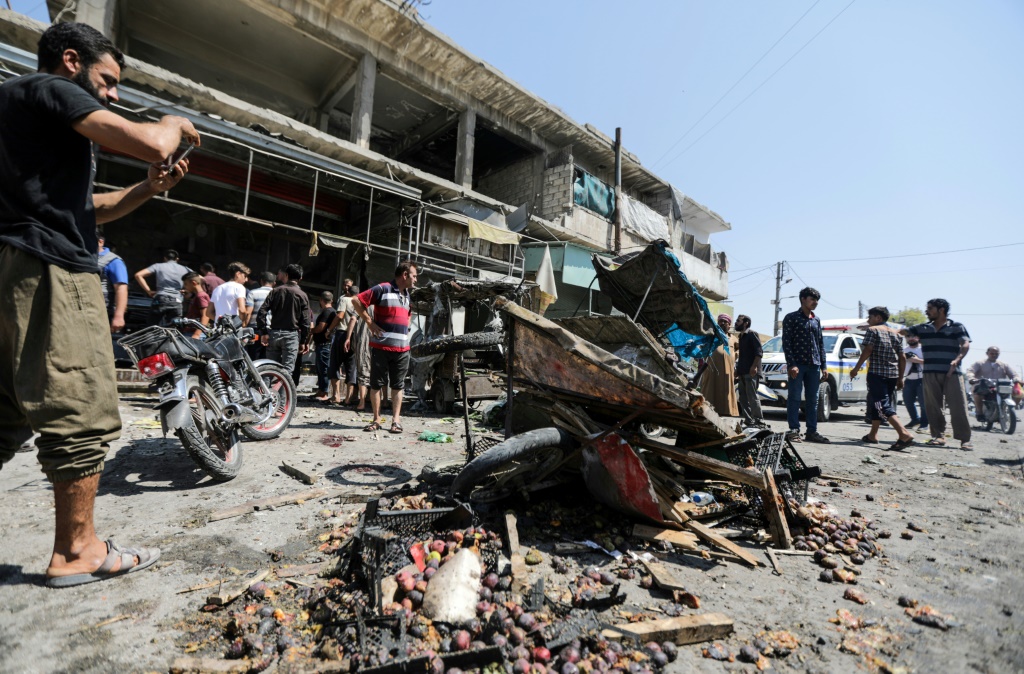 نقلت الوكالة عن مصدر في قيادة شرطة دمشق "استشهاد شخص جراء انفجار عبوة ناسفة بسيارته في منطقة المزة" (أ ف ب)