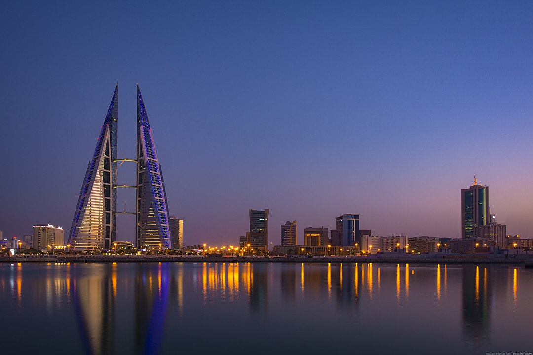 صورة حديثة لمركز البحرين التجاري العالمي (ويكيبيديا)