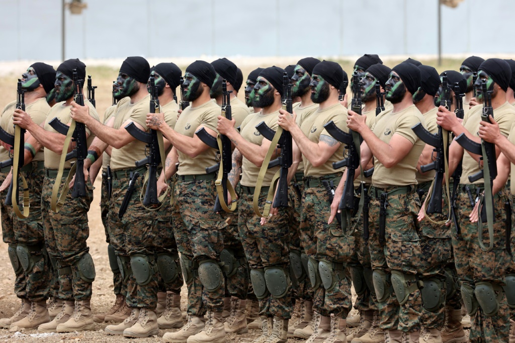كان قائد القيادة الشمالية في الجيش الإسرائيلي الجنرال أوري جوردين، قد أعلن الخميس "اكتمال" الانتشار لهجوم كبير ضد حزب الله في لبنان (أ ف ب) 