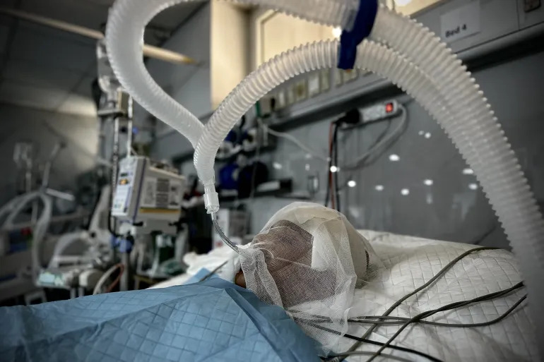 الطفل توفيق أبو يوسف (5 أعوام) كان بحاجة لاستكمال العلاج خارج قطاع غزة (الأناضول)