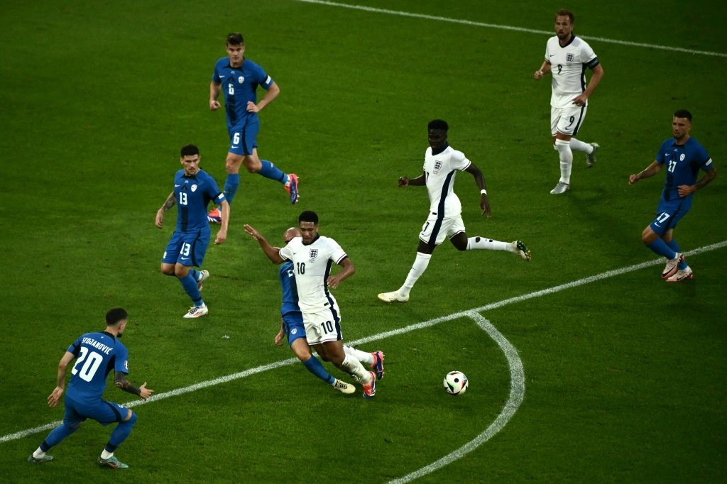  من مواجهة سلوفينيا وإنكلترا في المرحلة الثالثة من دور المجموعات بكأس أوروبا 2024 لكرة القدم. كولن في 25 حزيران/يونيو 2024 (ا ف ب)