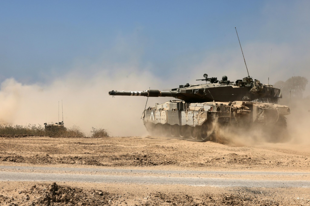 في غزة، حتى بعد الضربات غير المسبوقة التي تلقتها، لا تزال حماس الطرف السائد في كل المستويات وفي كل المناطق، ولا تسمح لأي بديل أن ينشأ بدلاً منها (أ ف ب)