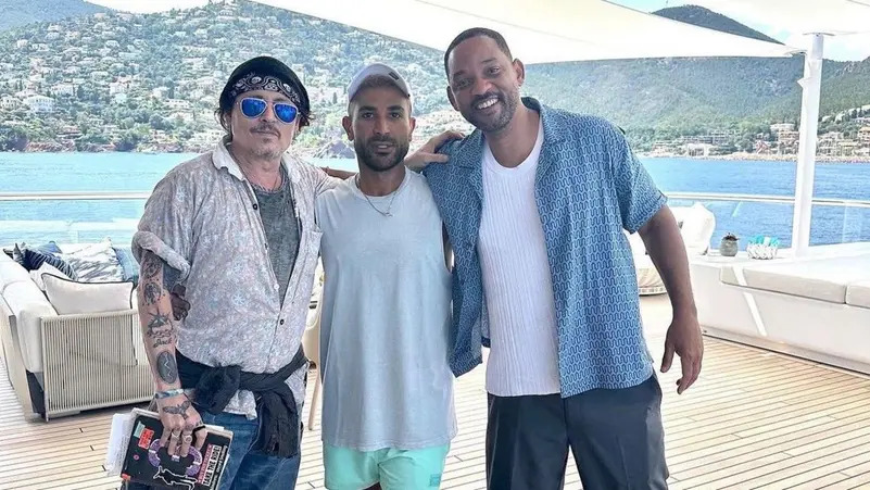 أحمد سعد بصحبة ويل سميث وجوني ديب (انستغرام)