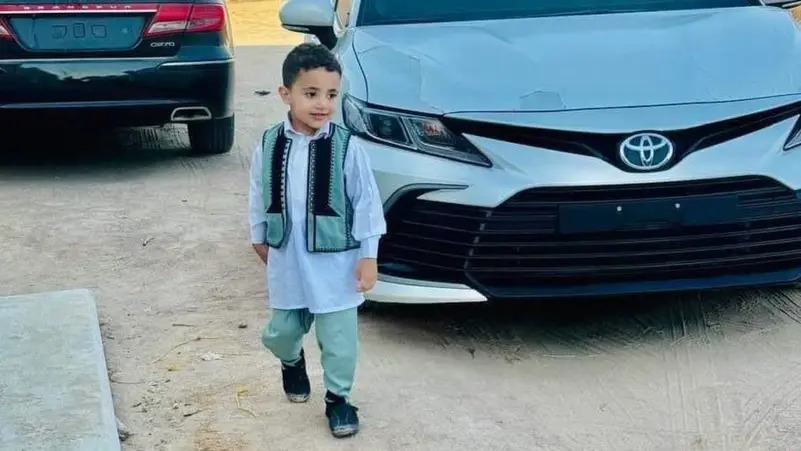 الطفل الضحية (مواقع التواصل)