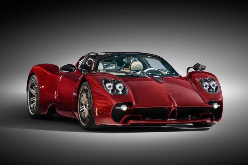 Pagani Utopia Roadster: السحر المضاعف (زهرة الخليج)