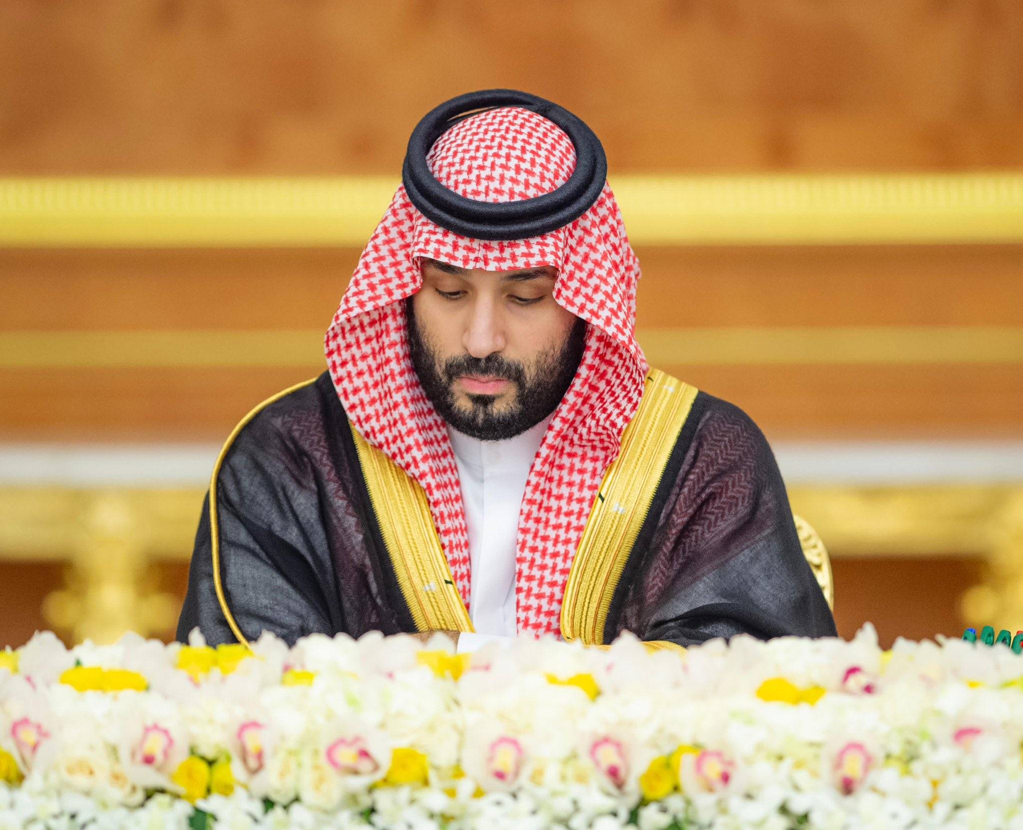 ولي العهد الأمير محمد بن سلمان لدى ترؤسه جلسة مجلس الوزراء بجدة (واس)