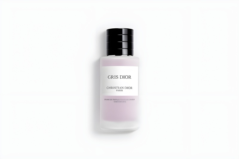 عطر Gris Dior مصمم خصيصا للشعر ( Dior)