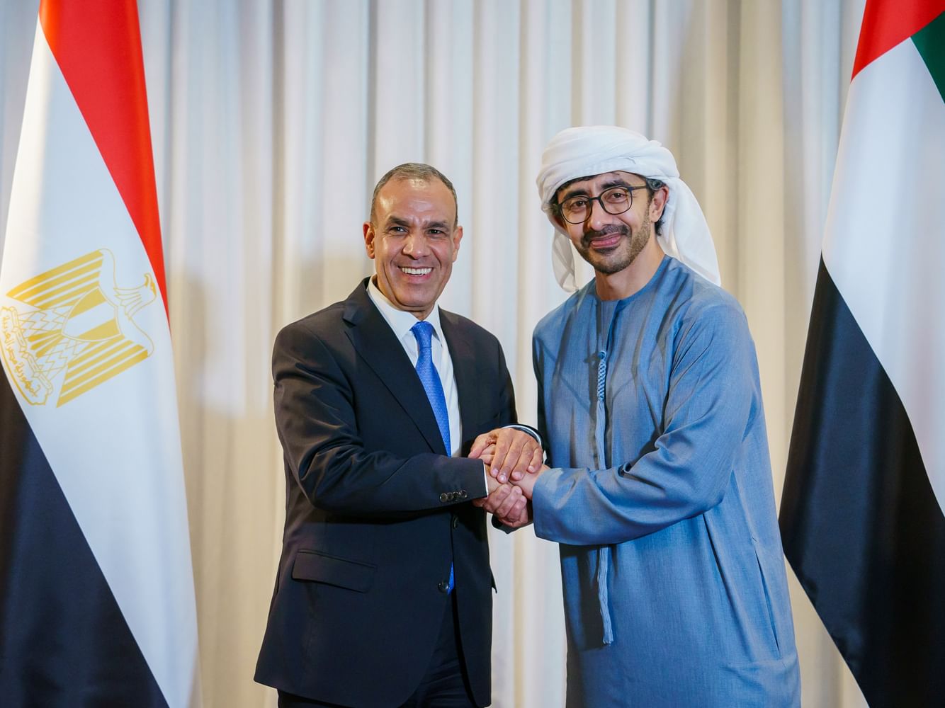 الشيخ عبدالله بن زايد آل نهيان والدكتور بدر عبدالعاطي وزير الخارجية والهجرة المصري (وام)