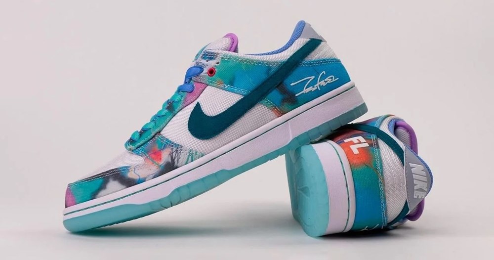 (Dunk Lo).. من (Nike)