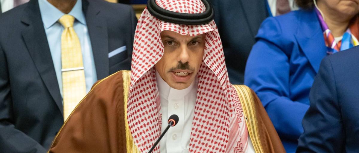 بن فرحان: إطالة أمد الحرب يعمق معاناة الشعب الفلسطيني (واس)