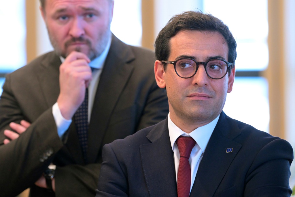 المفوض الفرنسي ستيفان سيجورنيه في 17 ايلول/سبتمبر 2024 في بروكسل. (أ ف ب)   