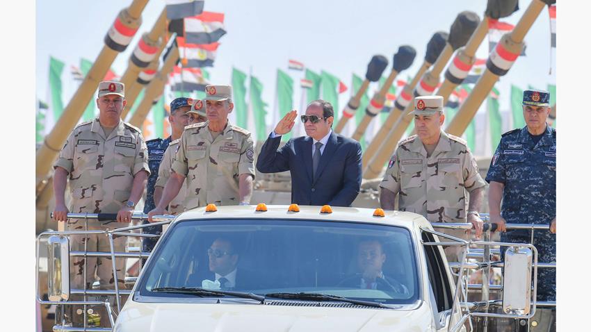 الرئيس المصري عبد الفتاح السيسي في زيارة تفقدية للجيش (أرشيفية - موقع رئاسة الجمهورية المصرية)