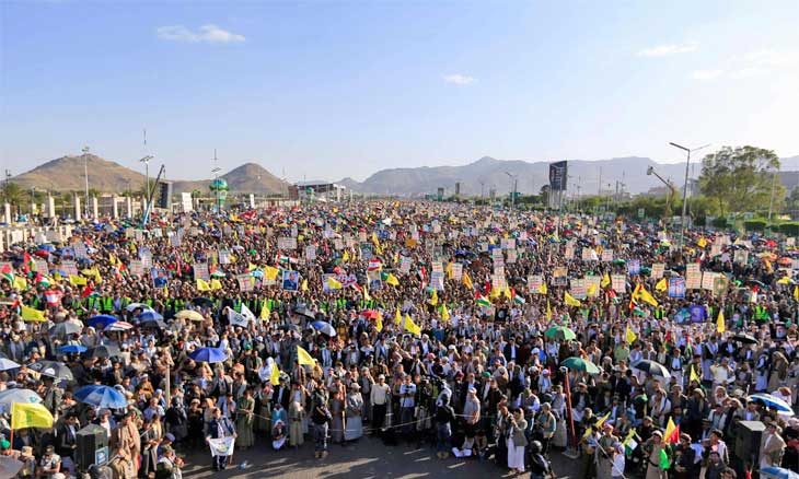 بحضور رئيس وزرائهم ..اليمن : الحوثيون يؤبنون الشهيد يحي السنوار باعتباره رمزًا للثائر وأيقونة للاستبسال