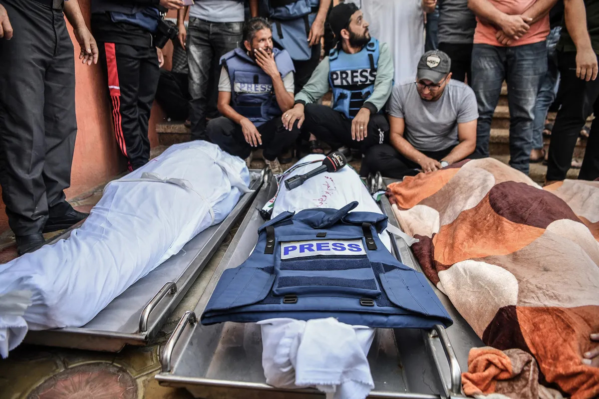 لم يسجل من قبل في تاريخ الحروب والصراعات العسكرية في العالم، أن سقط هذا العدد الكبير من الصحافيين (الاناضول)