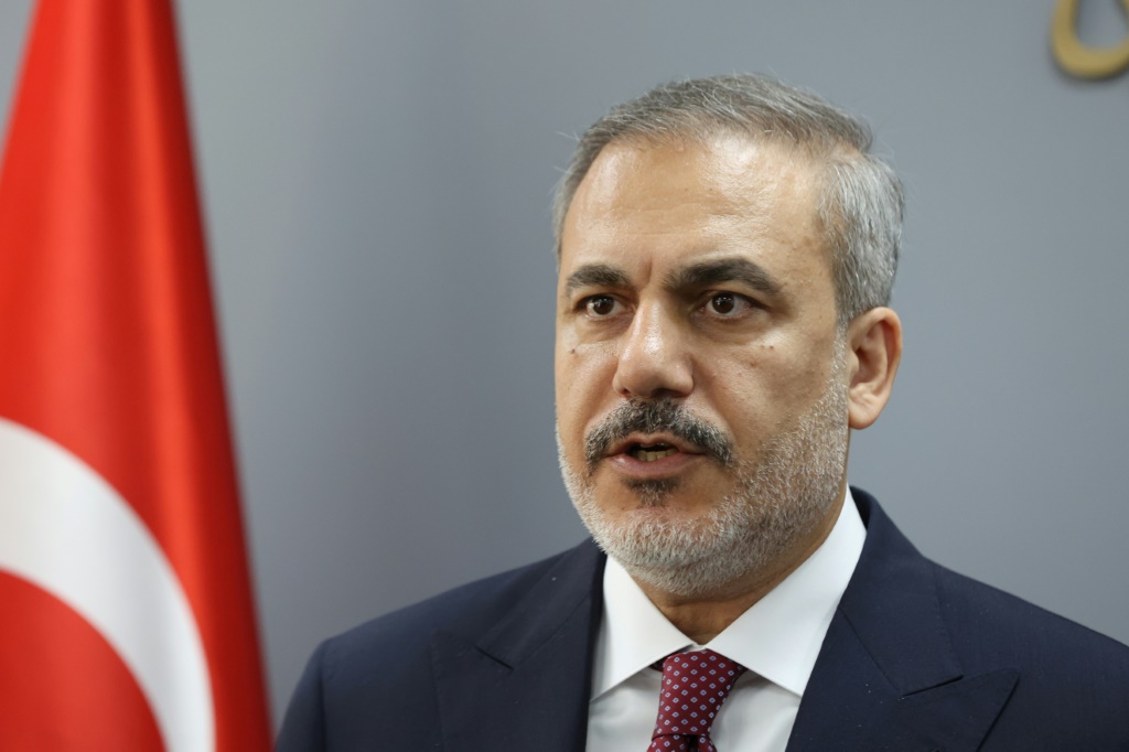 زير الخارجية التركي هاكان فيدان (أ ف ب)