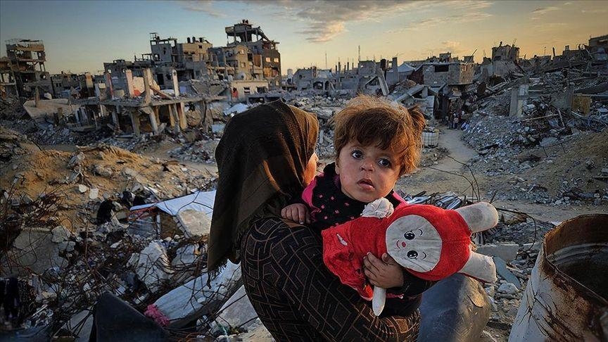 60 يوماً على إبادة شمال غزة.. ماذا يقول المحاصرون؟ (الأناضول)