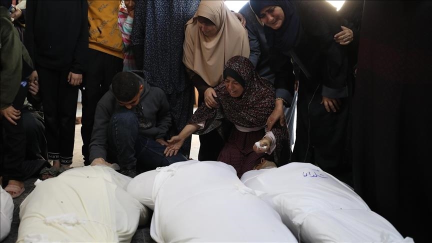 صحة غزة: ارتفاع حصيلة العدوان الإسرائيلي إلى 44 ألفا و930 شهيدا (الأناضول)