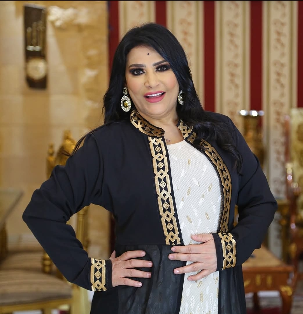 الفنانة المصرية بدرية طلبة - الصورة من حسابها على فيسبوك 