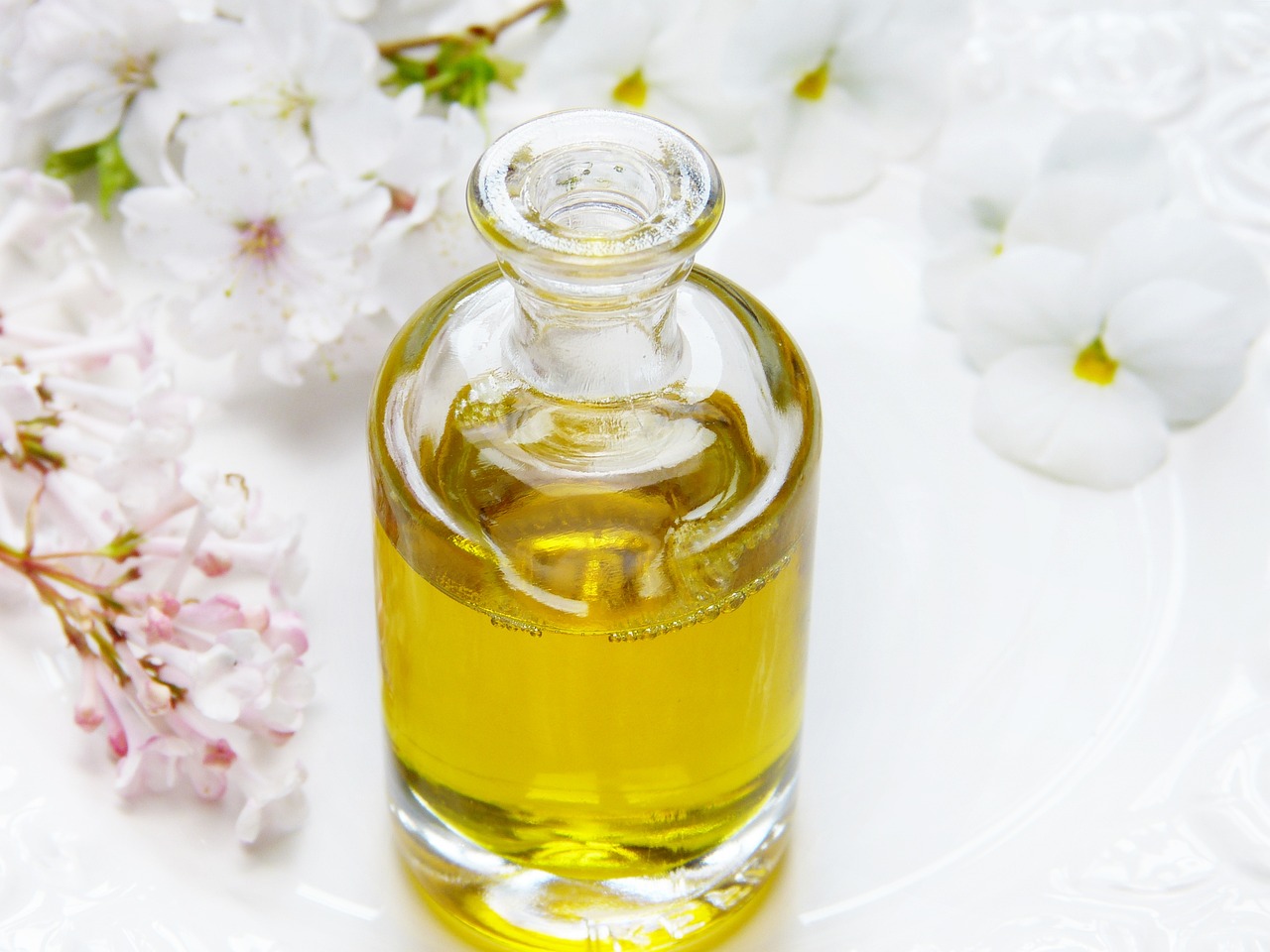 5 نصائح تجعل عطرك يدوم طويلاً (بيكسابي)