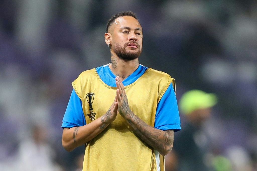 شارك نيمار في سبع مباريات فقط مع نادي الهلال السعودي (ا ف ب)   