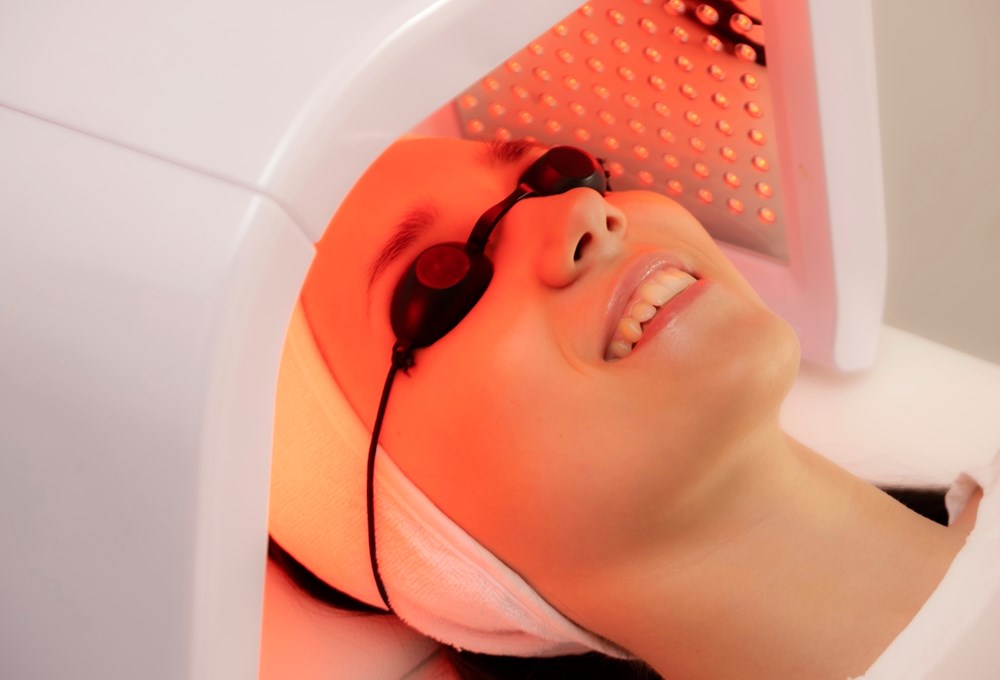 5 علاجات تجميلية غير جراحية.. تستحق الاستثمار فيها (زهرة الخليج)
