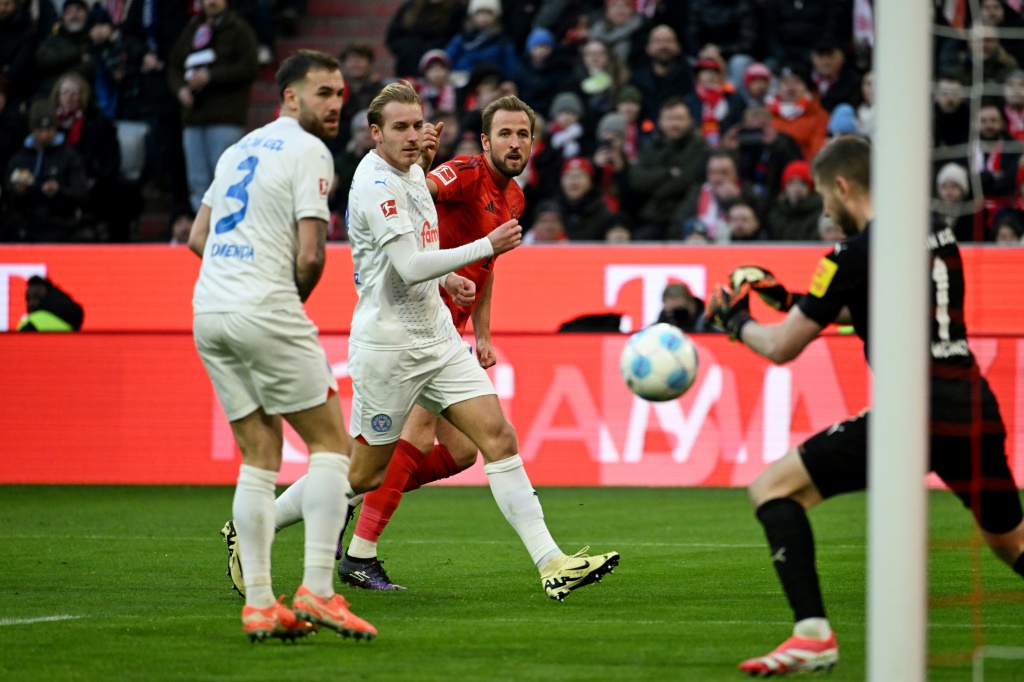 يتصدر الانكليزي هاري كاين مهاجم بايرن ميونيخ ترتيب هدافي الدوري الالماني لكرة القدم بـ 19 هدفا (ا ف ب)   