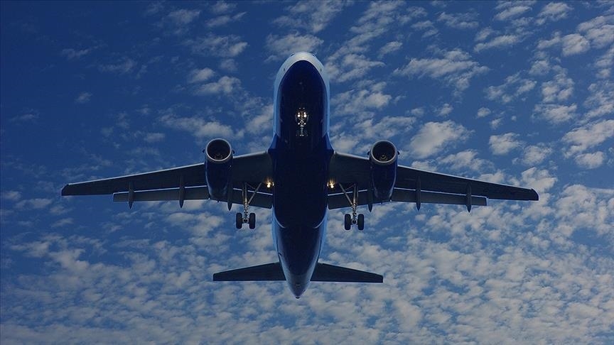 أزمة طائرة إيران.. مواجهات بين الجيش وأنصار حزب الله قرب مطار بيروت (الأناضول)