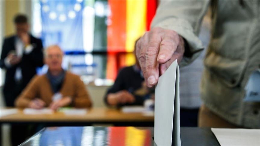 انتخابات مبكرة.. الناخبون الألمان يدلون بأصواتهم الأحد (الأناضول)