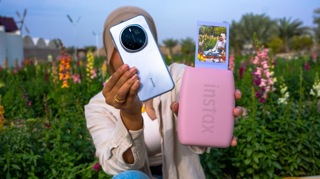 كيف يعزز (HONOR Magic7 Pro) و(Instax Mini Link 3) أجمل لحظات الحياة؟ (زهرة الخليج)