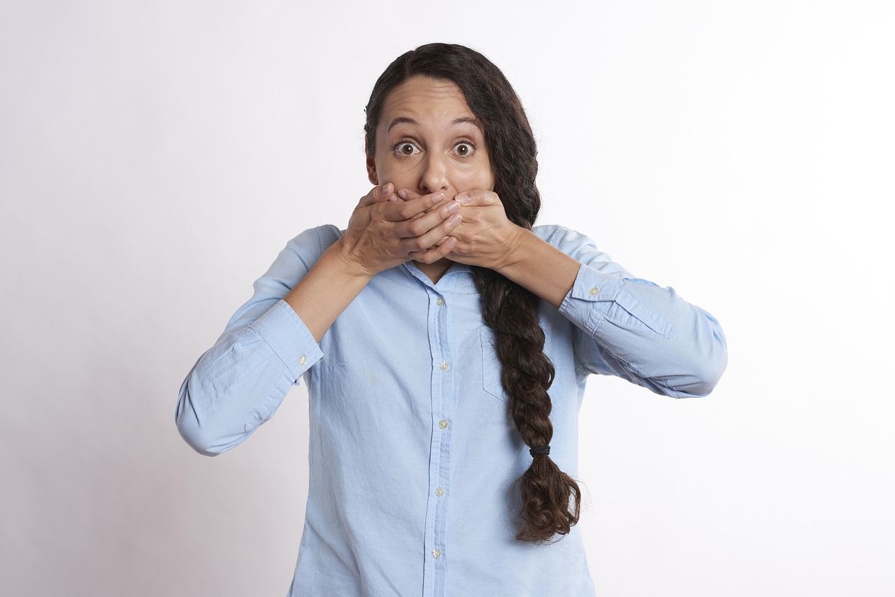 أسباب رائحة الفم الكريهة أثناء الصيام وطرق التخلص منها (بيكسابي)