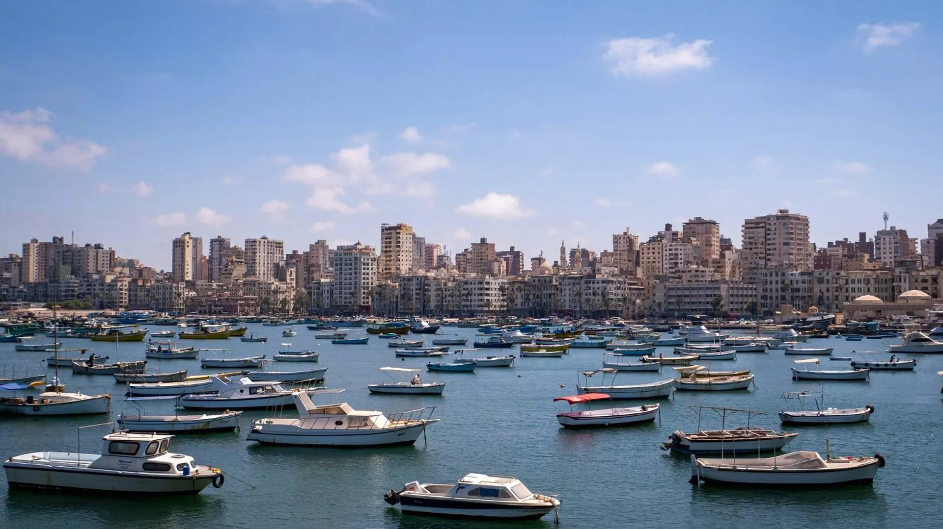 خطر شديد يهدد مصر من جهة الإسكندرية (أونسبلاش)
