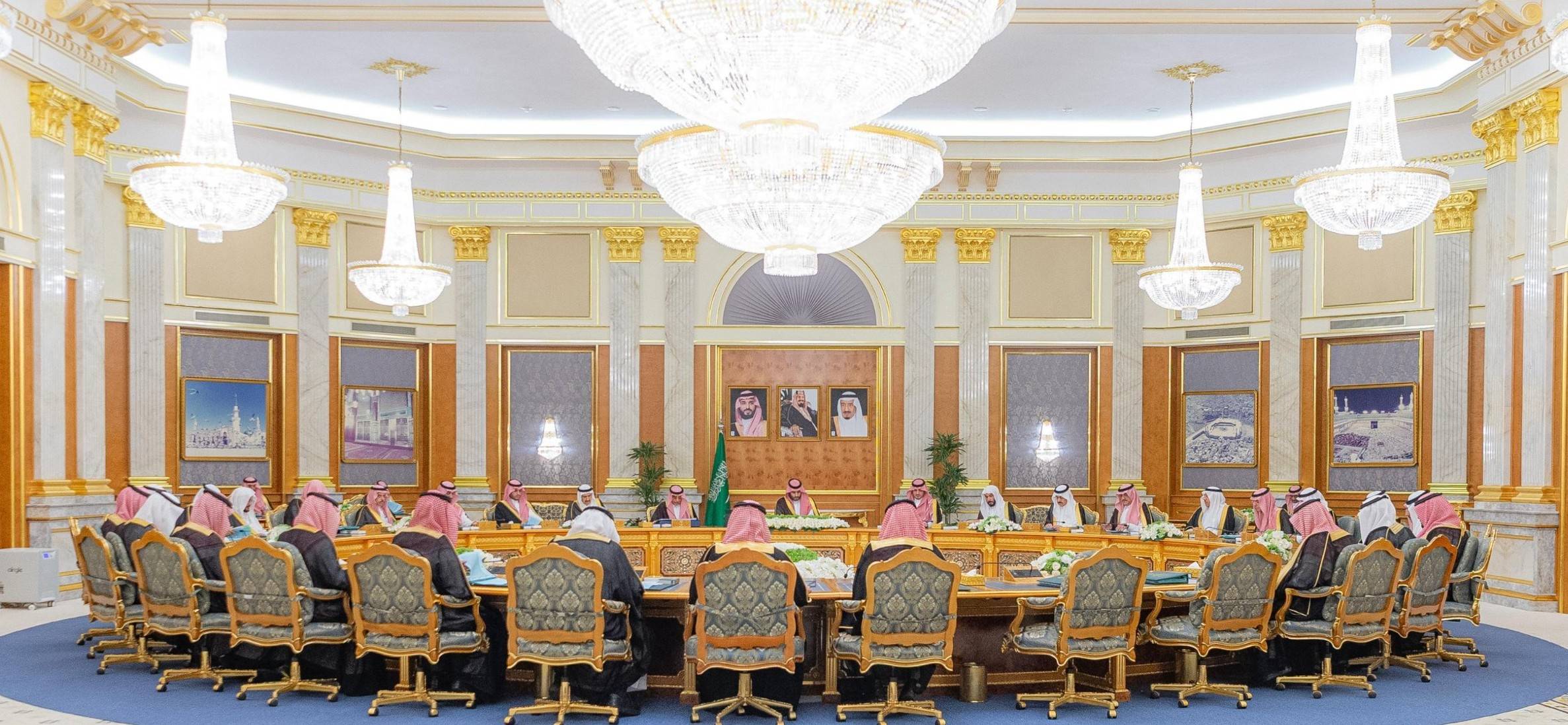 مجلس الوزراء استعرض مسارات دعم المشاريع التنموية والخدمية وتعزيز منظومة الرعاية والحماية الاجتماعية (واس)