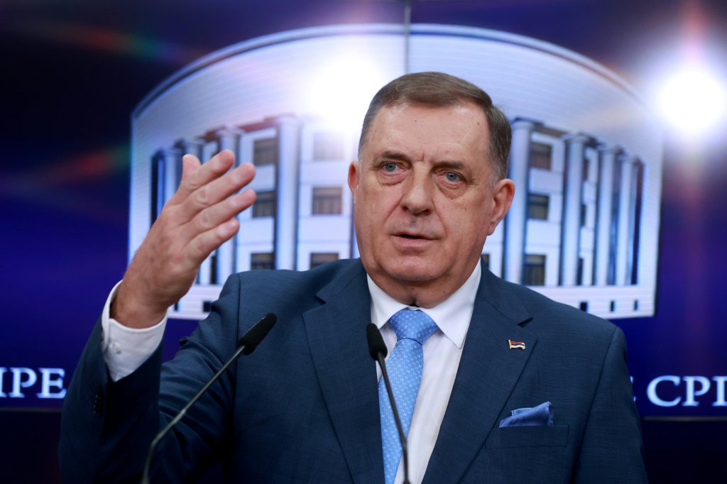 زعيم صرب البوسنة ميلوراد دوديك في بانيا لوكا في 12 آذار/مارس 2025 (ا ف ب)   