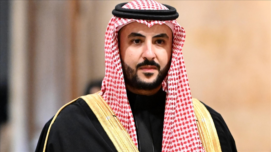 وزير الدفاع السعودي خالد بن سلمان (الاناضول)