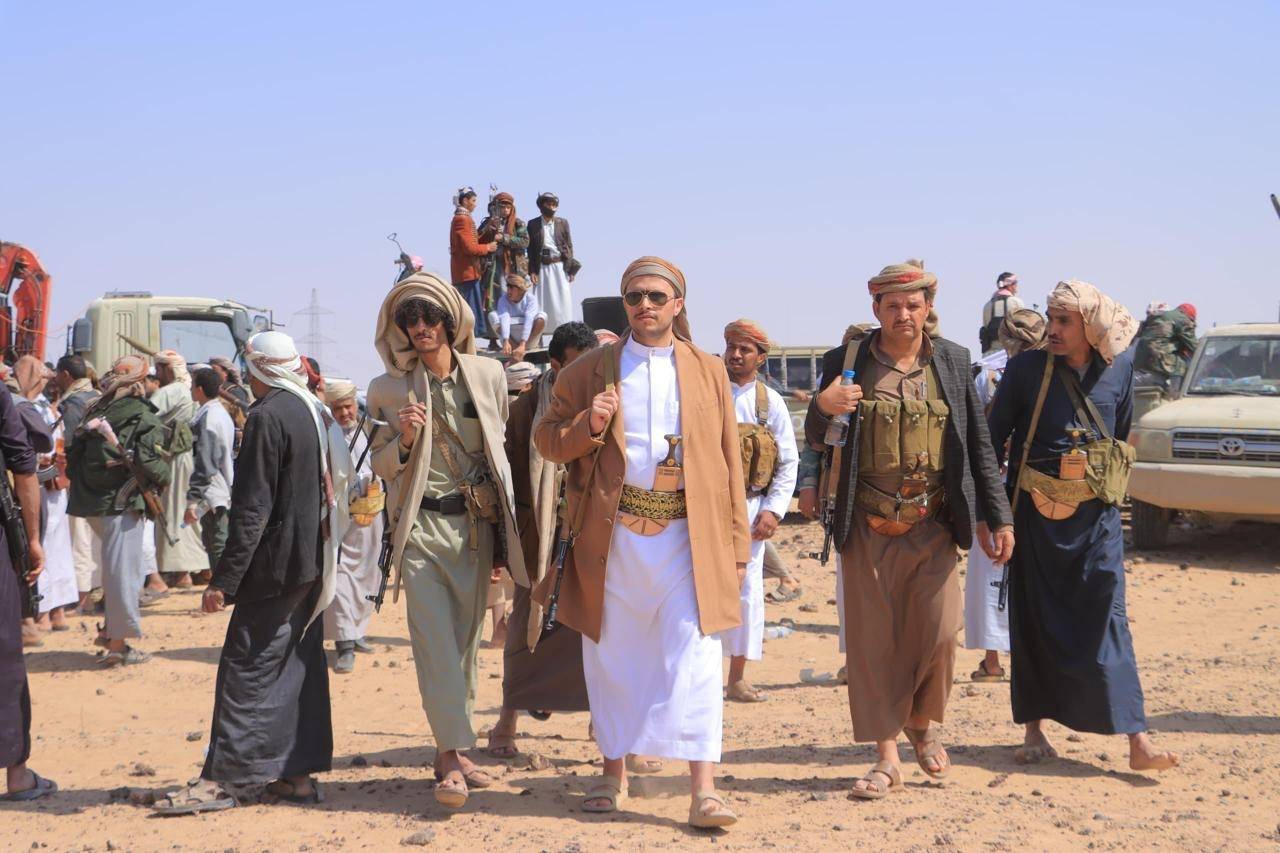 جانب من حشد للقبائل اليمنية لمواجهة جماعة الحوثي الانقلابية (الشرق الأوسط)