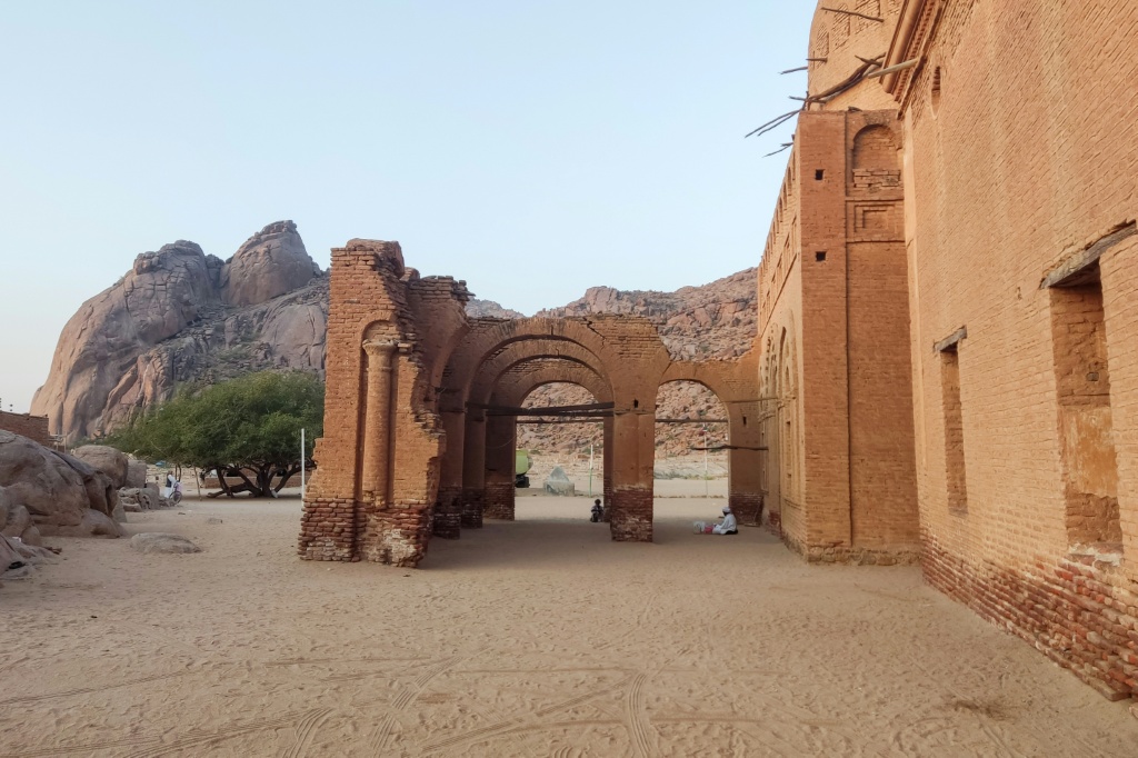    صورة من مدينة كسلا في شرق السودان بتاريخ 1 آذار/مارس 2025 (أ ف ب)   