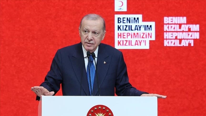 أردوغان: الهلال الأحمر التركي لم يترك إخواننا بغزة لوحدهم (الأناضول)