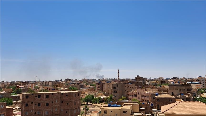سفارة الصين تدعو رعاياها الأفراد دون المؤسسات لمغادرة السودان (الأناضول)