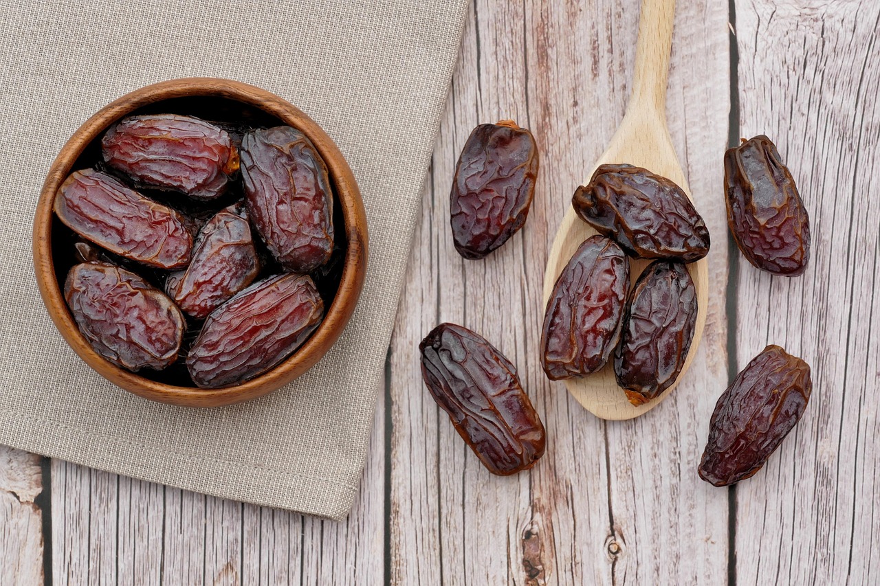 هل التمر مسموح لمرضى الدهون الثلاثية؟ (بيكسابي)