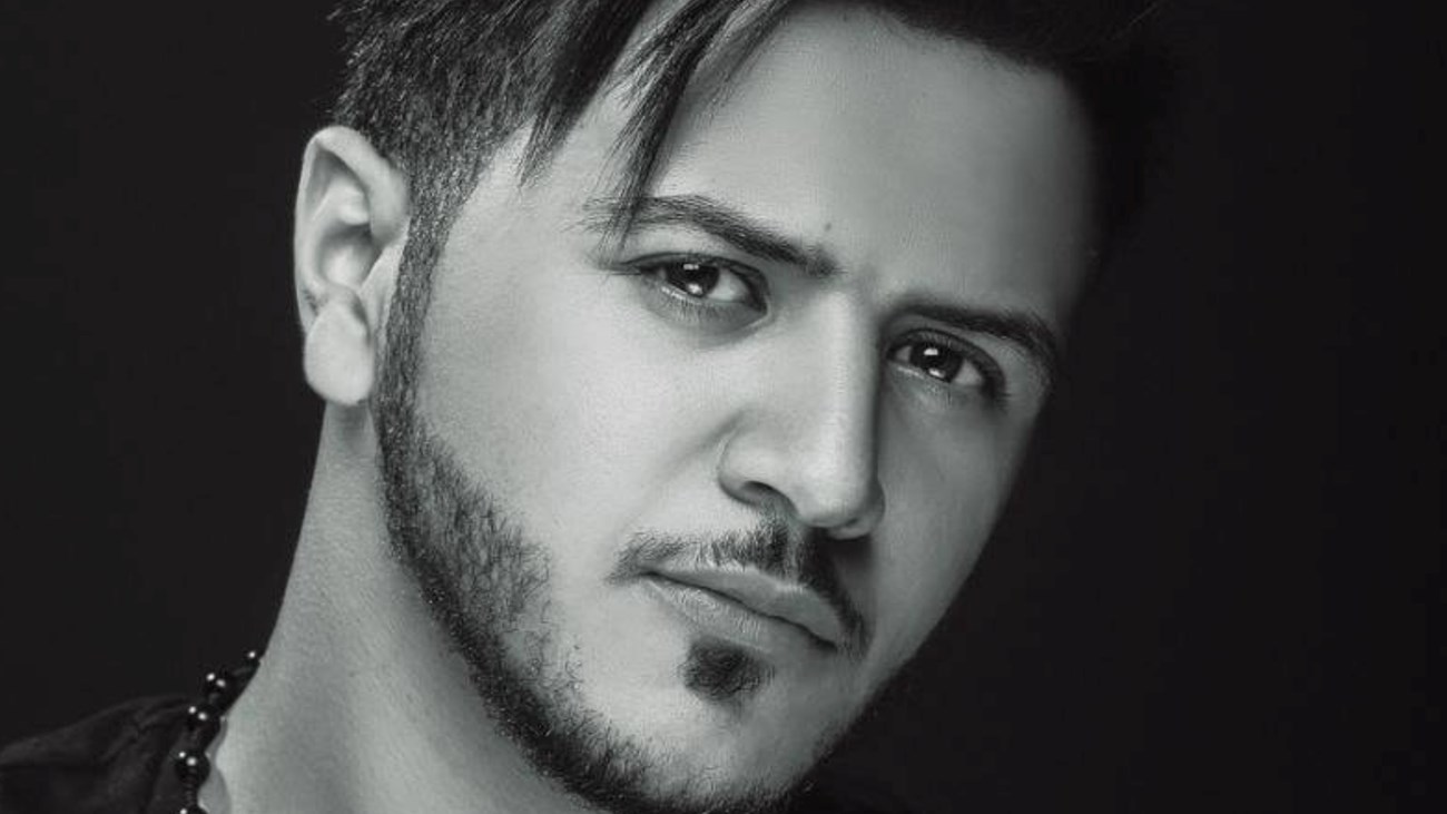 سبع سنوات من الصمت.. يوسف عرفات يكسر القيود ويغني من جديد (زهرة الخليج)