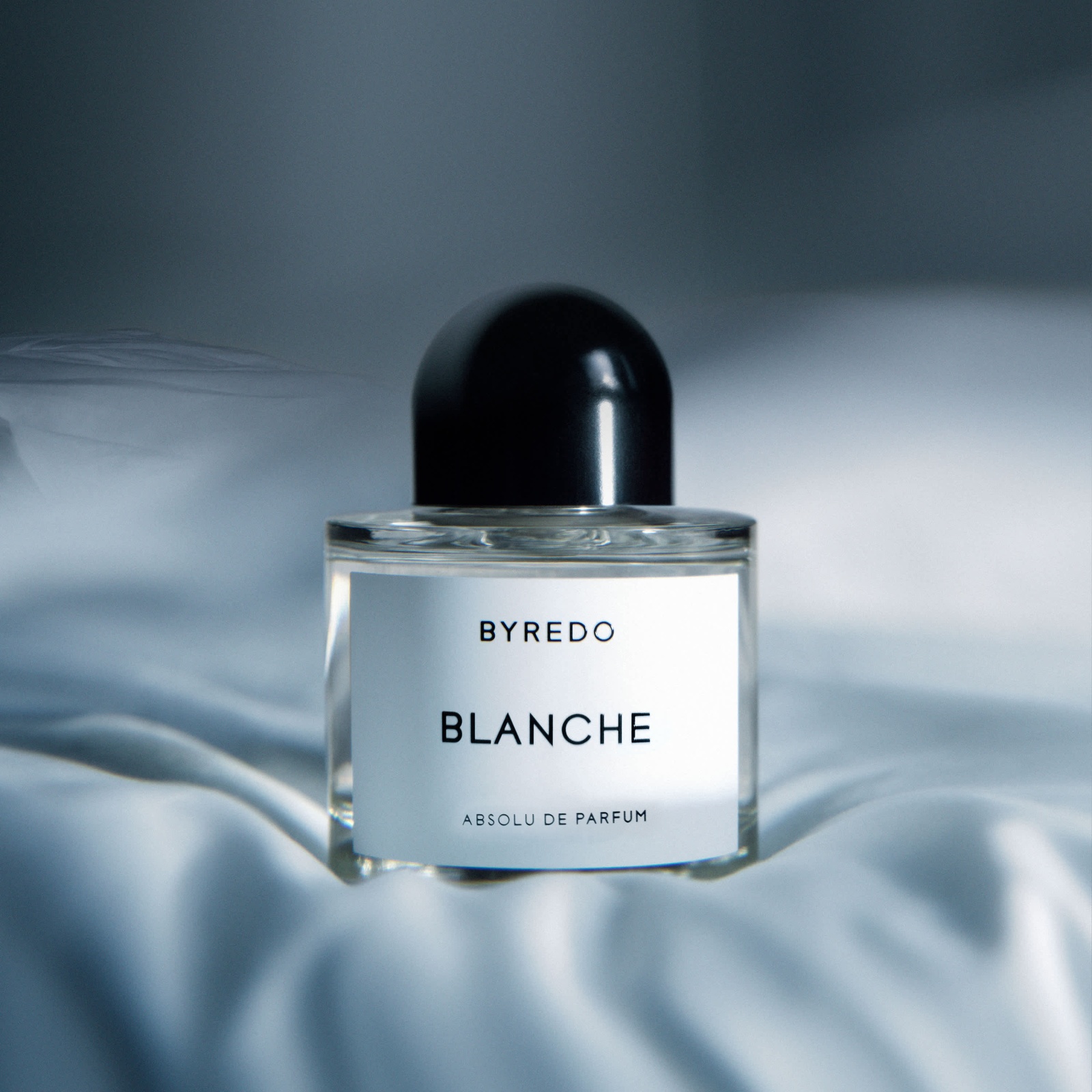 يعد عِطر “Blanche Absolu” الإصدار الأحدث من عطر علامة “Byredo” الأيقوني الشهير “Blanche” - المصدر: Byredo