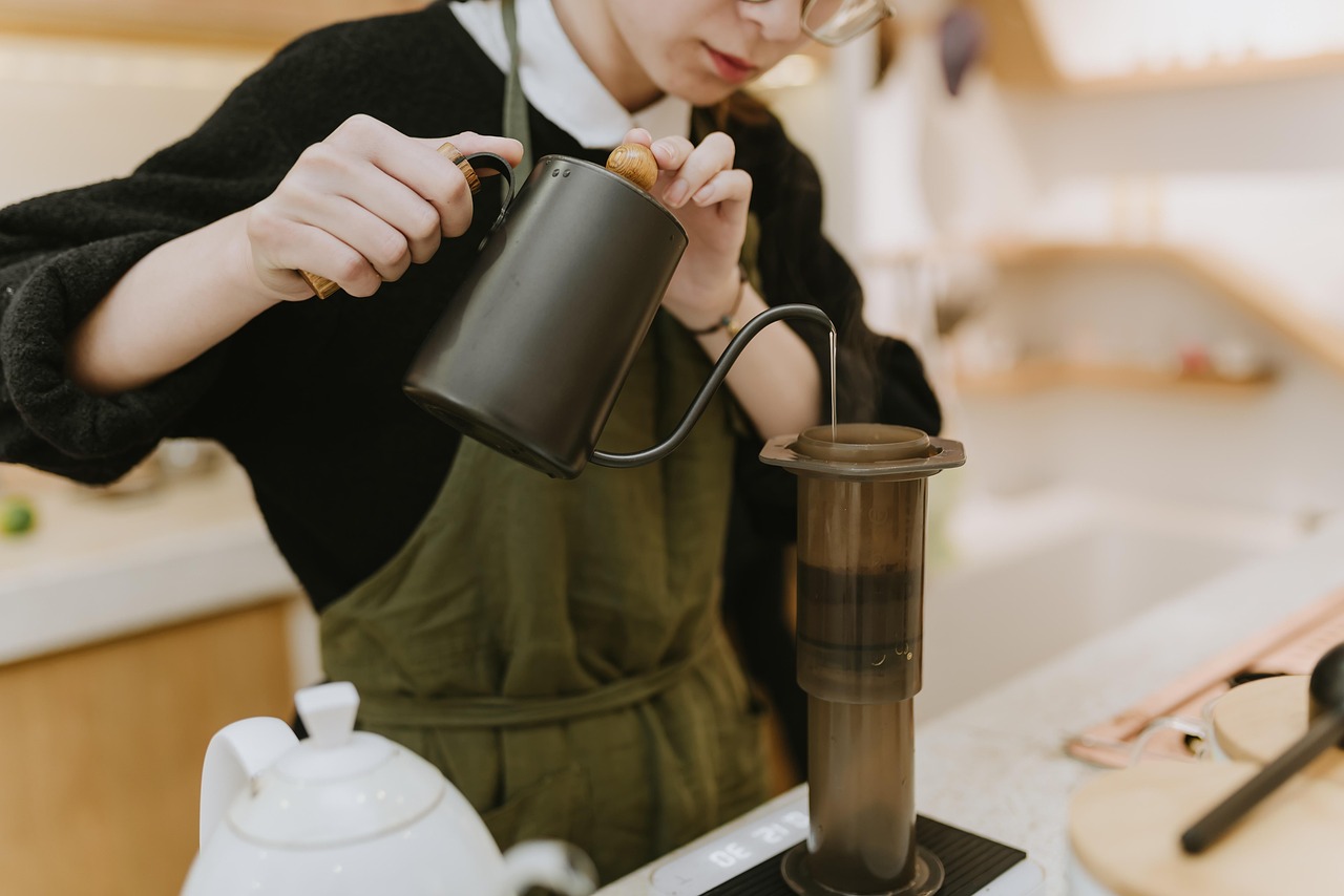 احذر من هذه المشروبات .. ممنوع تناولها قبل النوم (بيكسابي)