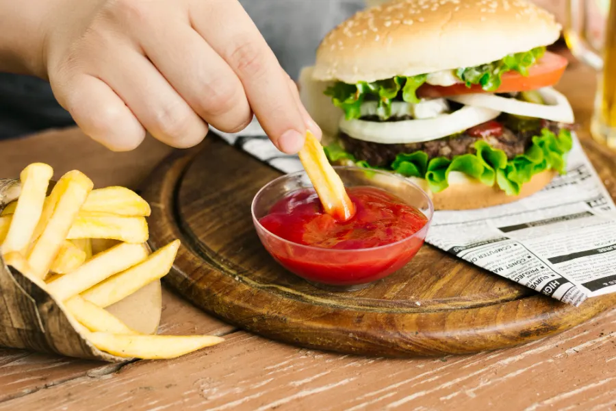 أضرار الكاتشب الخفية على الصحة لا تصدق (سيدتي)